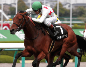 20150412_Mikki_Queen