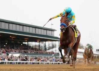 「美式法老」在兩匹主力對手相繼退出下，贏得毫無懸念。 Source: Barbara D. Livingston/Daily Racing Form