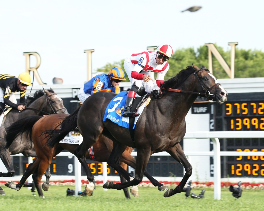 每日賽馬晚報(2021年3月10日),公佈香港打吡大賽優先出賽馬匹,美國馬匹用藥案首位被告定案