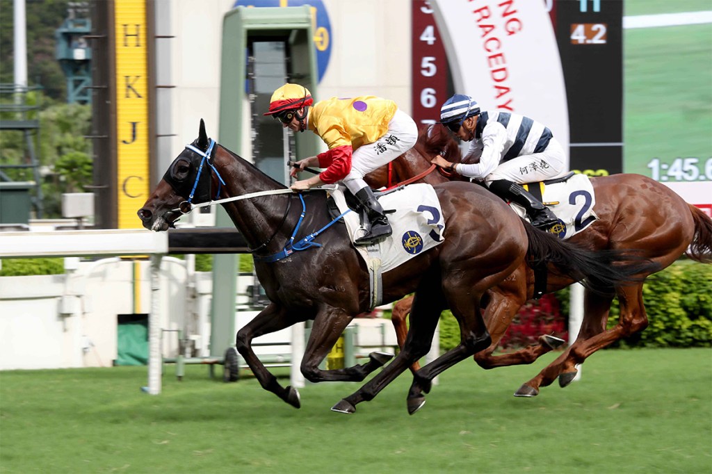 香港國際賽事氣泡對決，雷神憑時時有餘成第三勢力