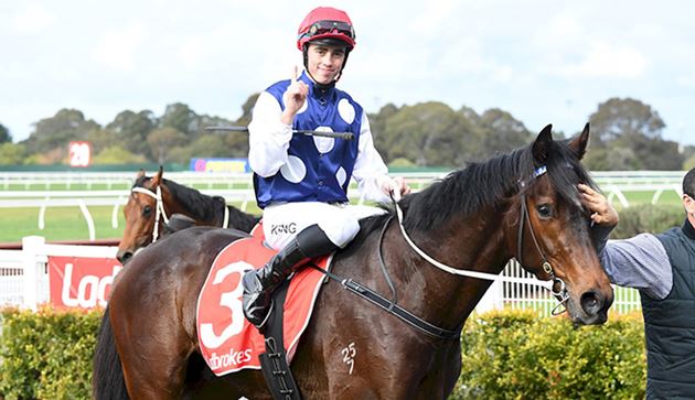 每日賽馬晚報（2020年7月22日），練馬師穆罕默德讓馬匹非法接受電療被罰款，再有兩歲馬宣言參加楠索普錦標