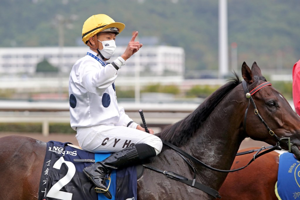 香港一哩錦標，金鎗六十國際一級賽挑戰相當順利