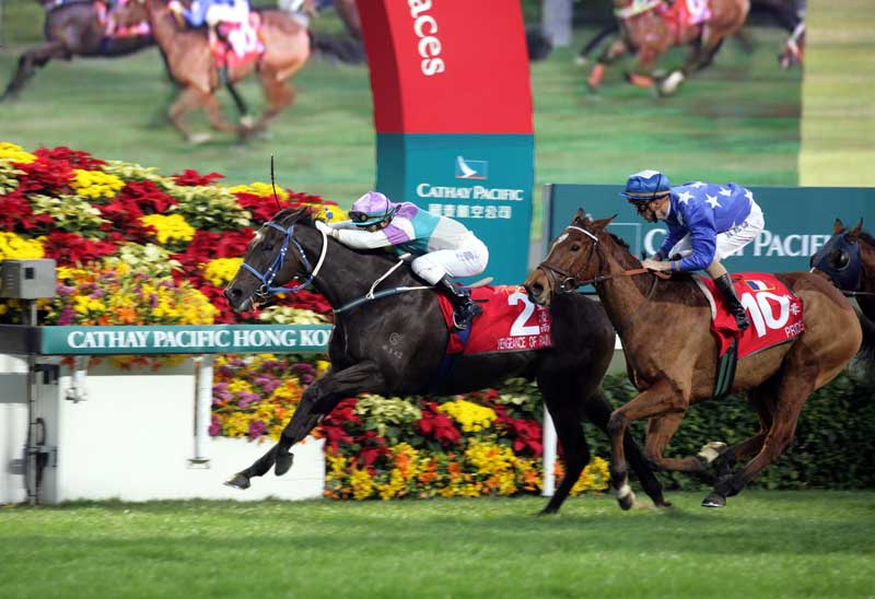 每日賽馬晚報（2021年12月19日），霍利時突交還練馬師牌照，橫山武史達到年內100勝