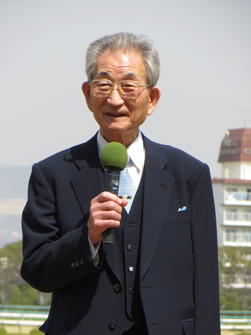 每日賽馬晚報(2023年1月25日),明星一哩賽有81匹馬報名,三冠馬練馬師大久保正陽離世