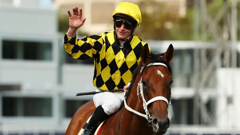 每日賽馬晚報（2026年2月14日），🇸🇦巴米高勝出沙地盃賽期騎師賽，🇦🇺秋暉繼續保持不敗